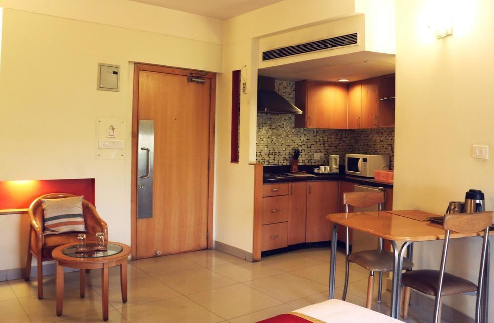 Capital O 333 Hotel Crystal Homes Bangalore Eksteriør billede