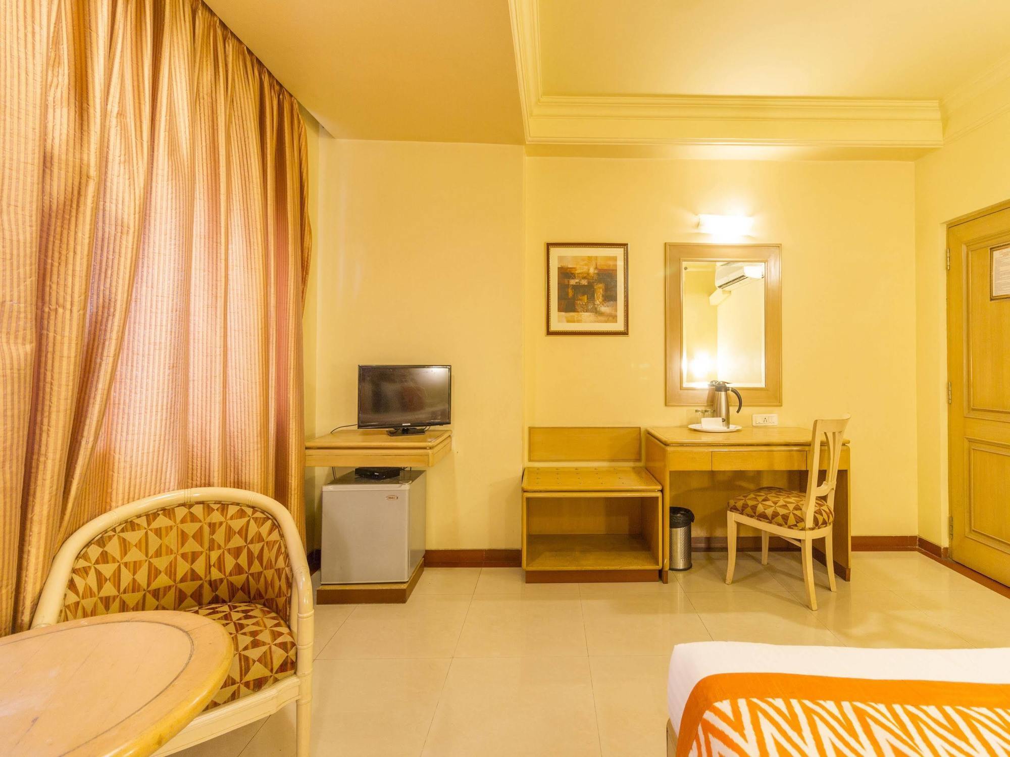 Capital O 333 Hotel Crystal Homes Bangalore Eksteriør billede